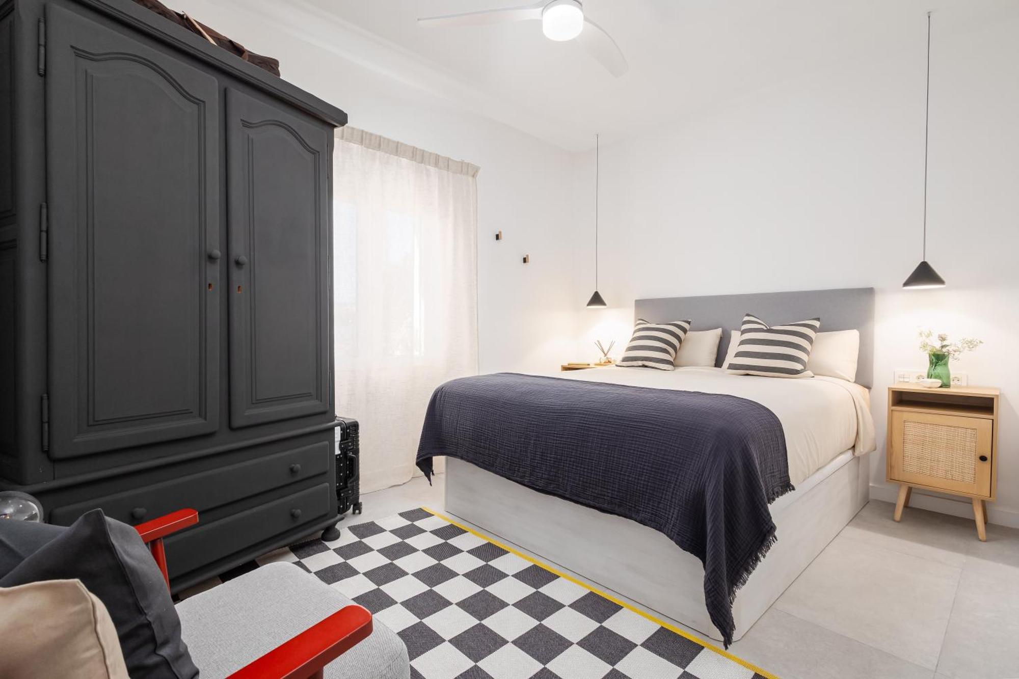 Bihotzak Apartment Малага Екстериор снимка
